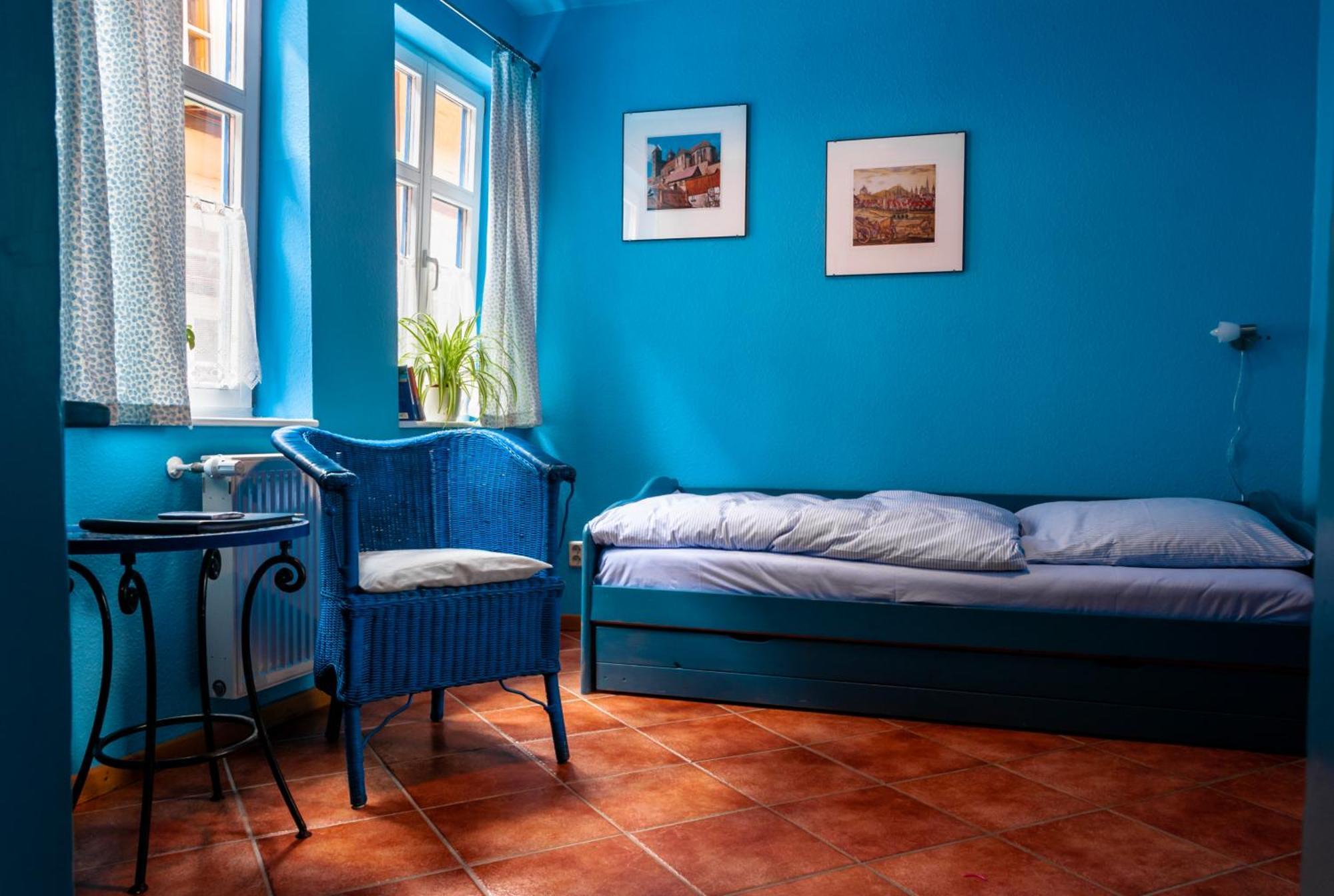 Fachwerkhotel - Ferienhaeuser Vorhof Zur Hoelle Кведлинбург Экстерьер фото